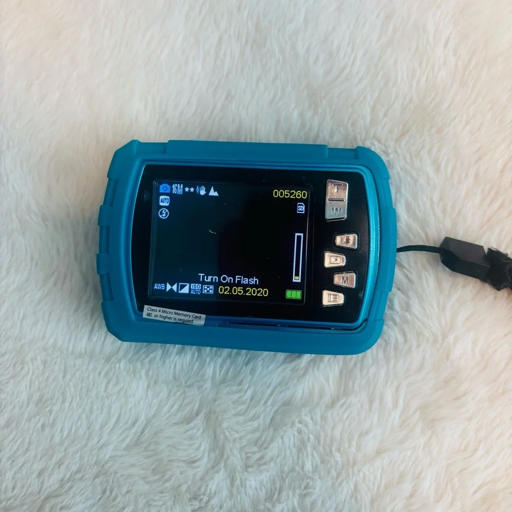 New Polaroid ISO48 Waterproof Camera